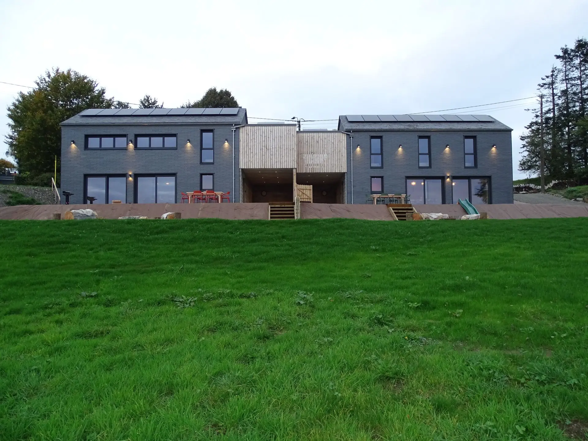 deux gites façade arrière